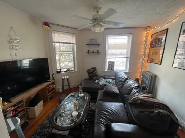 520 Cambridge St, Allston, MA