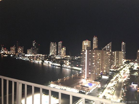 5th image of 290 174th St APT 2312