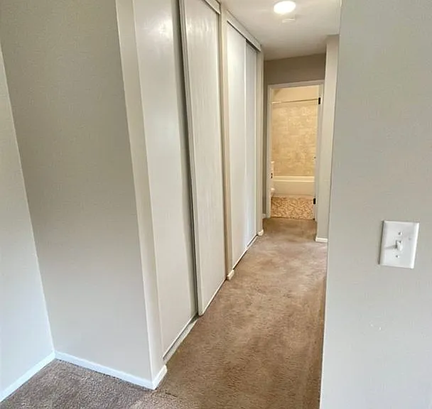 Moore Lake Apartments — Photo 18