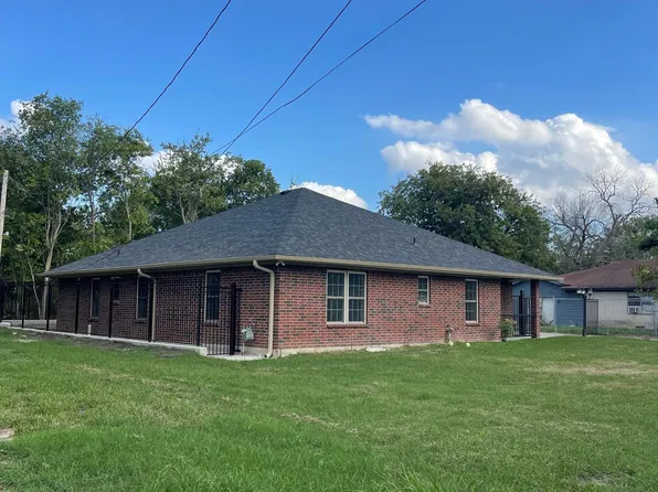 2517 Utilis St, Greenville, TX 75401