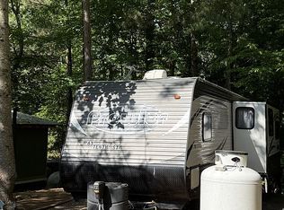 63 10th St #C-204, Ellijay, GA 30540