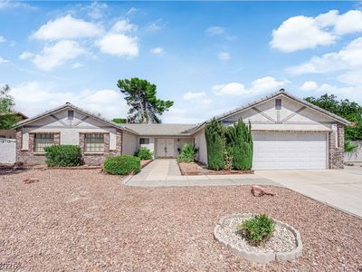 2004 Canterbury Dr, Las Vegas, NV, 89119