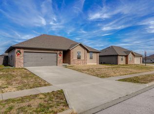 531 W Grace St, Republic, MO 65738