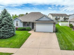 1107 Granada Dr, Raymore, MO 64083