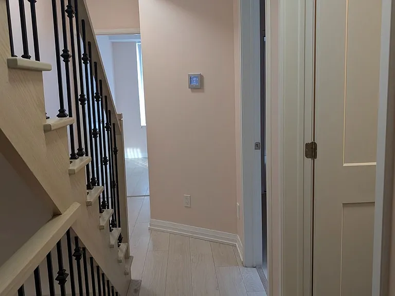 1050 Portage Pkwy #38 — Photo 14