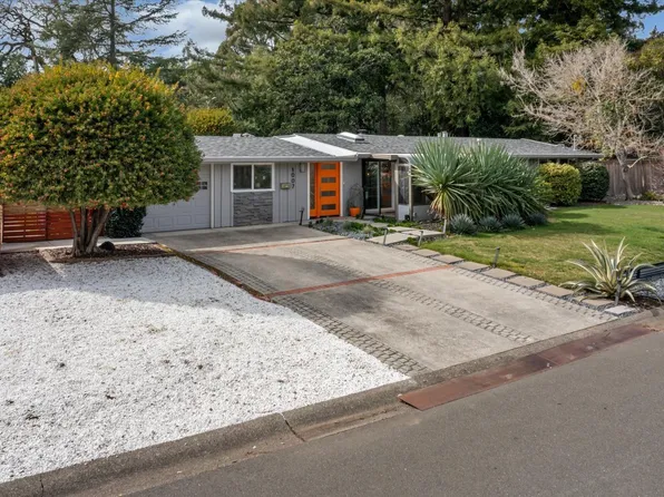 1007 Broadmoor Drive, Napa, CA 94558