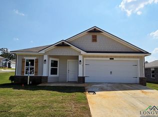 3112 Mesa Dr, Longview, TX 75601