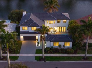 10790 Haydn Dr, Boca Raton, FL 33498