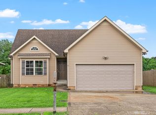 1383 Whitt Ln, Clarksville, TN 37042