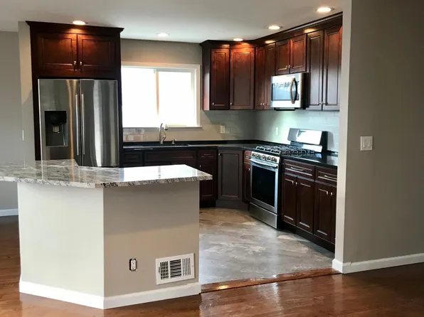 351 Dewey Ave #2, Staten Island, NY 10308