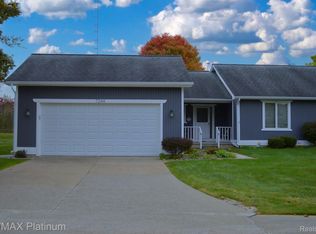 7244 Northfield Cir, Flushing, MI 48433