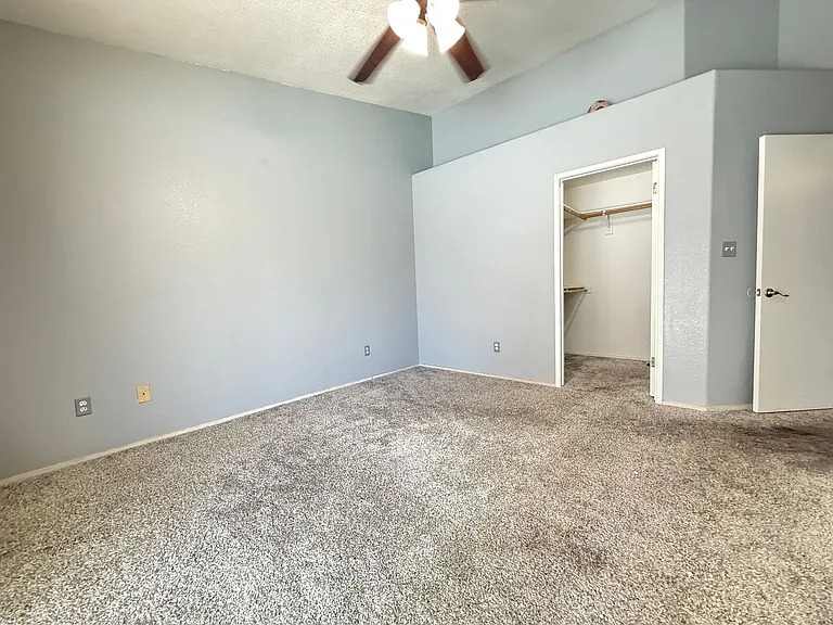 7400 Chilibre St — Photo 14