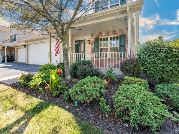 315 Allandale Dr, Bethel Park, PA 15102