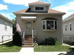 1st image of 3519 N Oleander Ave