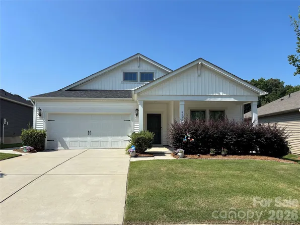 9330 Festival Way, Charlotte, NC 28215