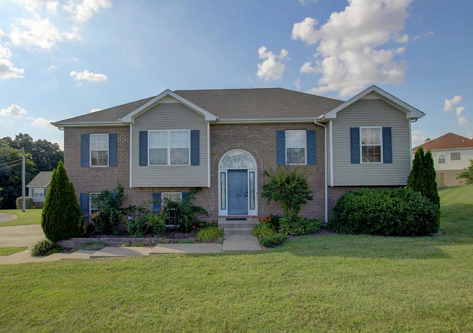 1st image of 218 Harold Dr