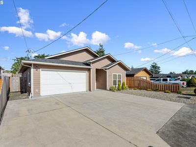 1115 Fenwick St, Coos Bay, OR, 97420