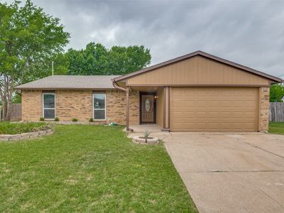 829 Lawndale Dr, Arlington, TX, 76017