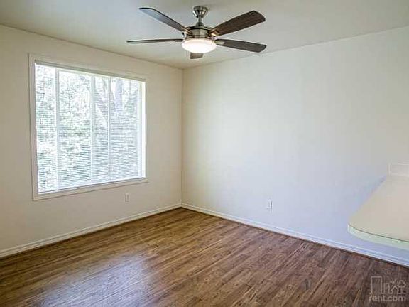5th image of 660 Wildwood Blvd SW #13