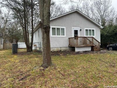 77 Panamoka Trail, Ridge, NY, 11961