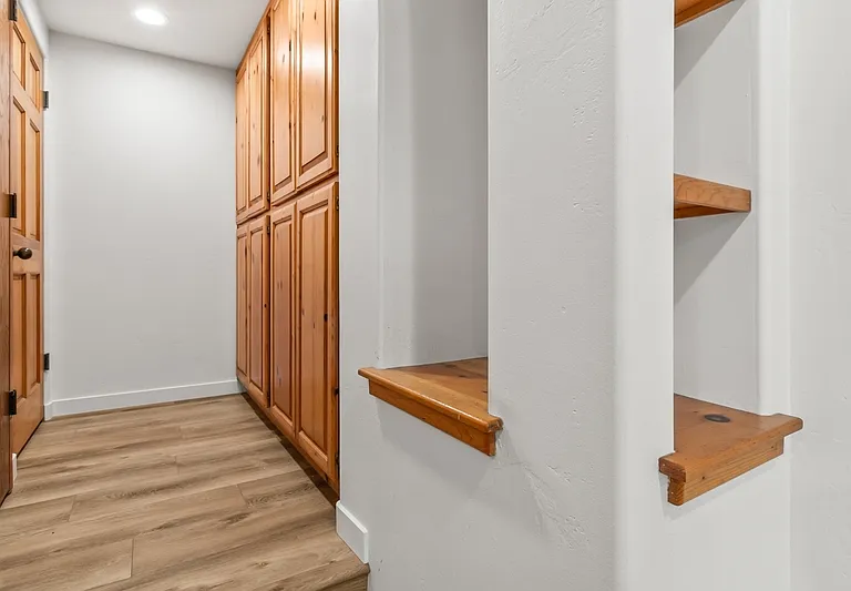 2594 Montgomery Ave #1 — Photo 9