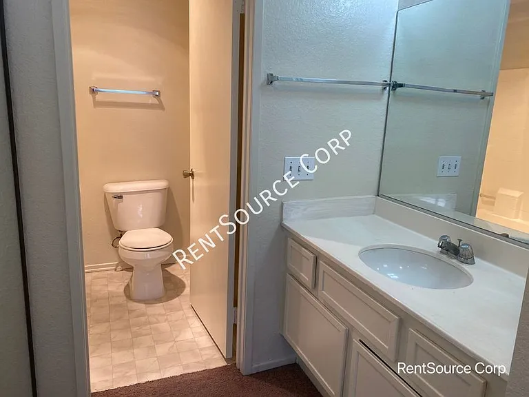 2554 Olive Dr #18-DR; — Photo 9