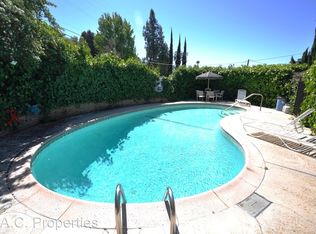 11785 Laurelwood Dr APT 6, Studio City, CA 91604