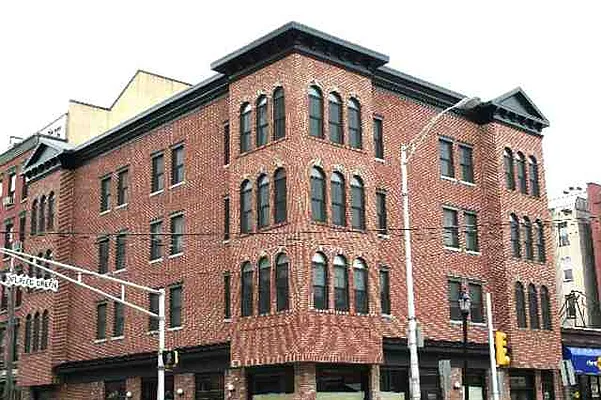 Sold by Hudson Place Realty | media 15