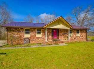 22 8th St, Williston, SC 29853