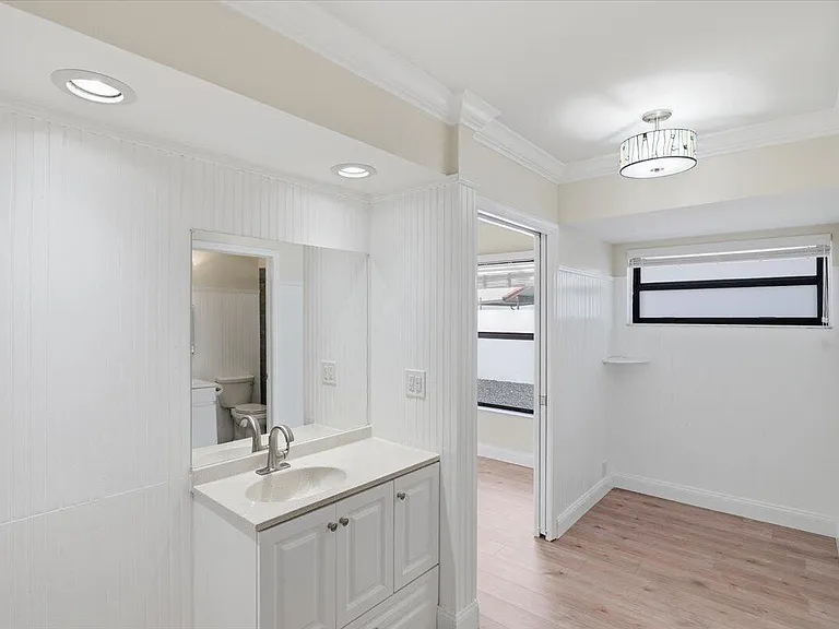 21583 Villa Nova Dr — Photo 31