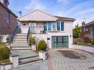 14125 11th Avenue, Whitestone, NY, 11357