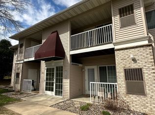 833 37th Ave NW UNIT D, Rochester, MN 55901