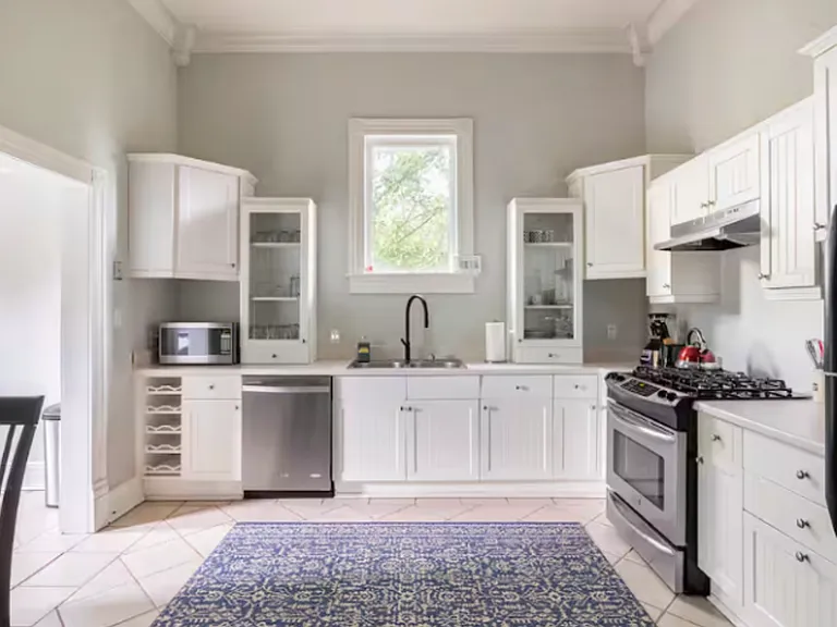 618 Shelby Ave — Photo 3