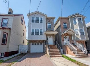 844 Martin St FLOOR 2, Elizabeth, NJ 07201