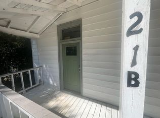 21 2nd Ave #B, Newnan, GA 30263
