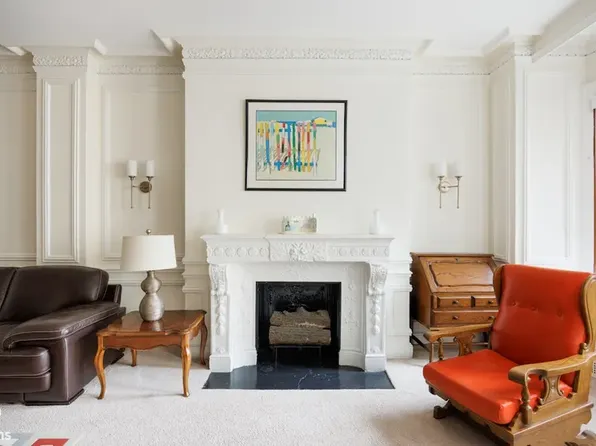 225 West 86th Street image 3 of 20