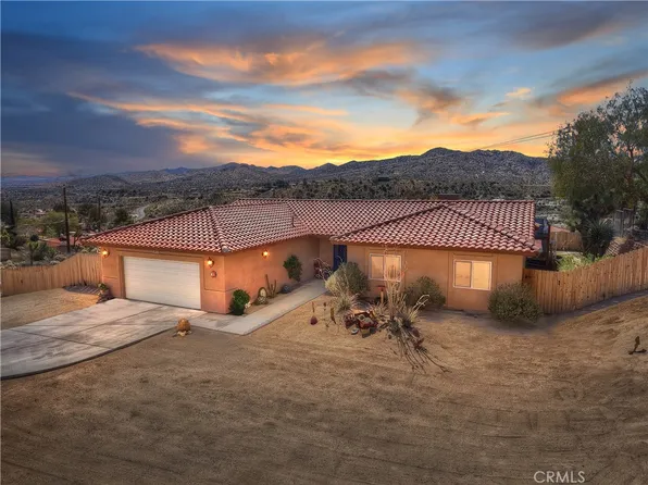 54425 Pinon Dr, Yucca Valley, CA 92284