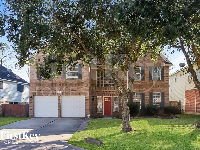 19326 Hikers Trail Dr — Photo 1