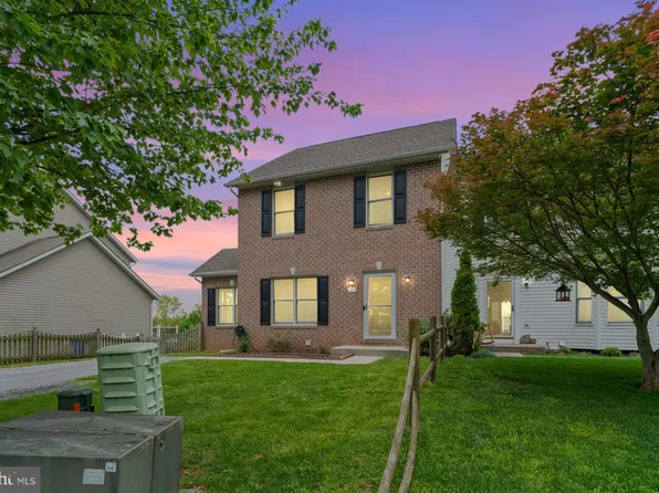 325 Goldenrod Ct, Westminster, MD 21157