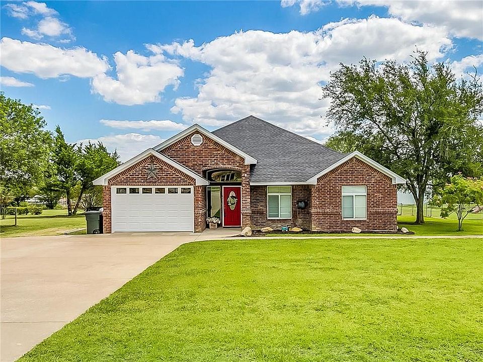 1st image of 2220 Luisa Ln