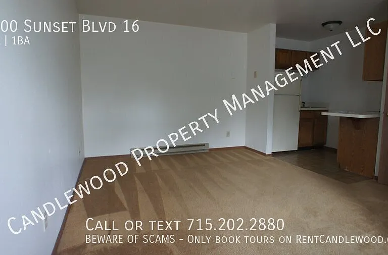 2600 Sunset Blvd #16 — Photo 3