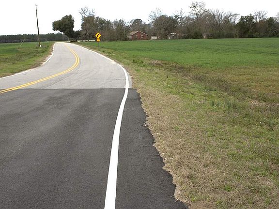 3rd image of 3.53 Hummingbird & Byrdtown Rd