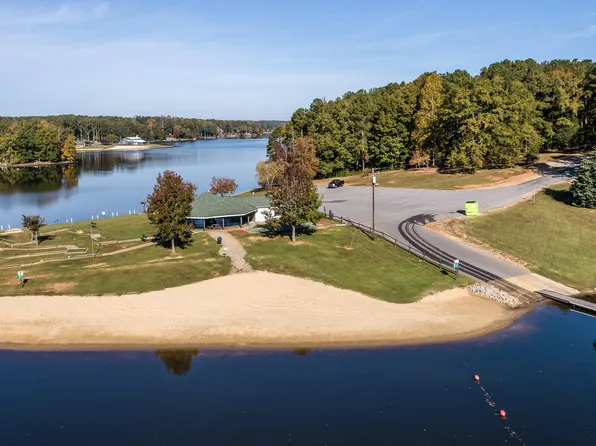 217 Running Deer Dr #C-112, Louisburg, NC 27549