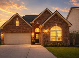 1610 Du Barry Ln, Houston, TX 77018