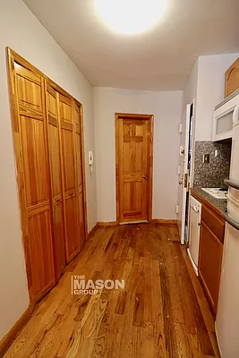 Rented by Mason Group LLC | media 15