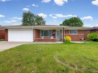 29410 Runey Dr, Warren, MI 48092