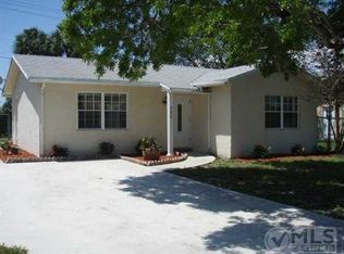 9844 Liberty Rd, Boca Raton, FL 33434