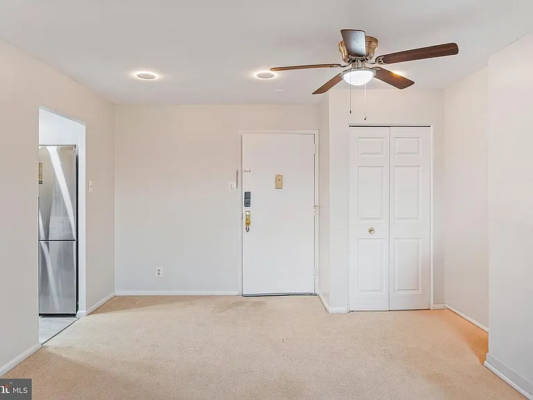 5340 Holmes Run Pkwy #1212 — Photo 9