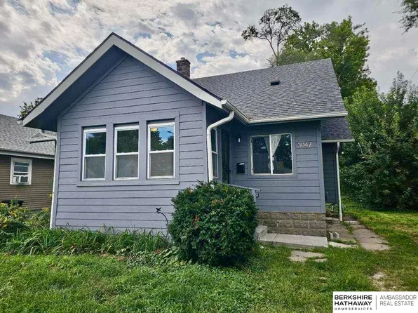 3047 Larimore Ave, Omaha, NE 68111