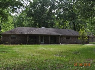 8 Loetscher Ln, Vilonia, AR 72173